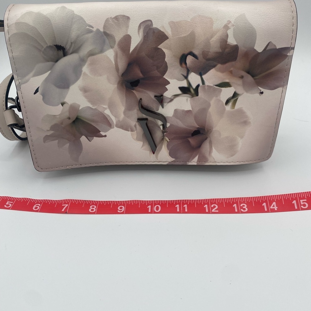 Simply Vera Wang Floral Pattern Handbag EUC - Picture 3 of 9